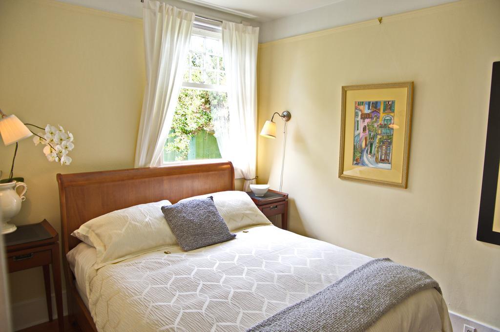 Fairholme Manor Inn Victoria Phòng bức ảnh
