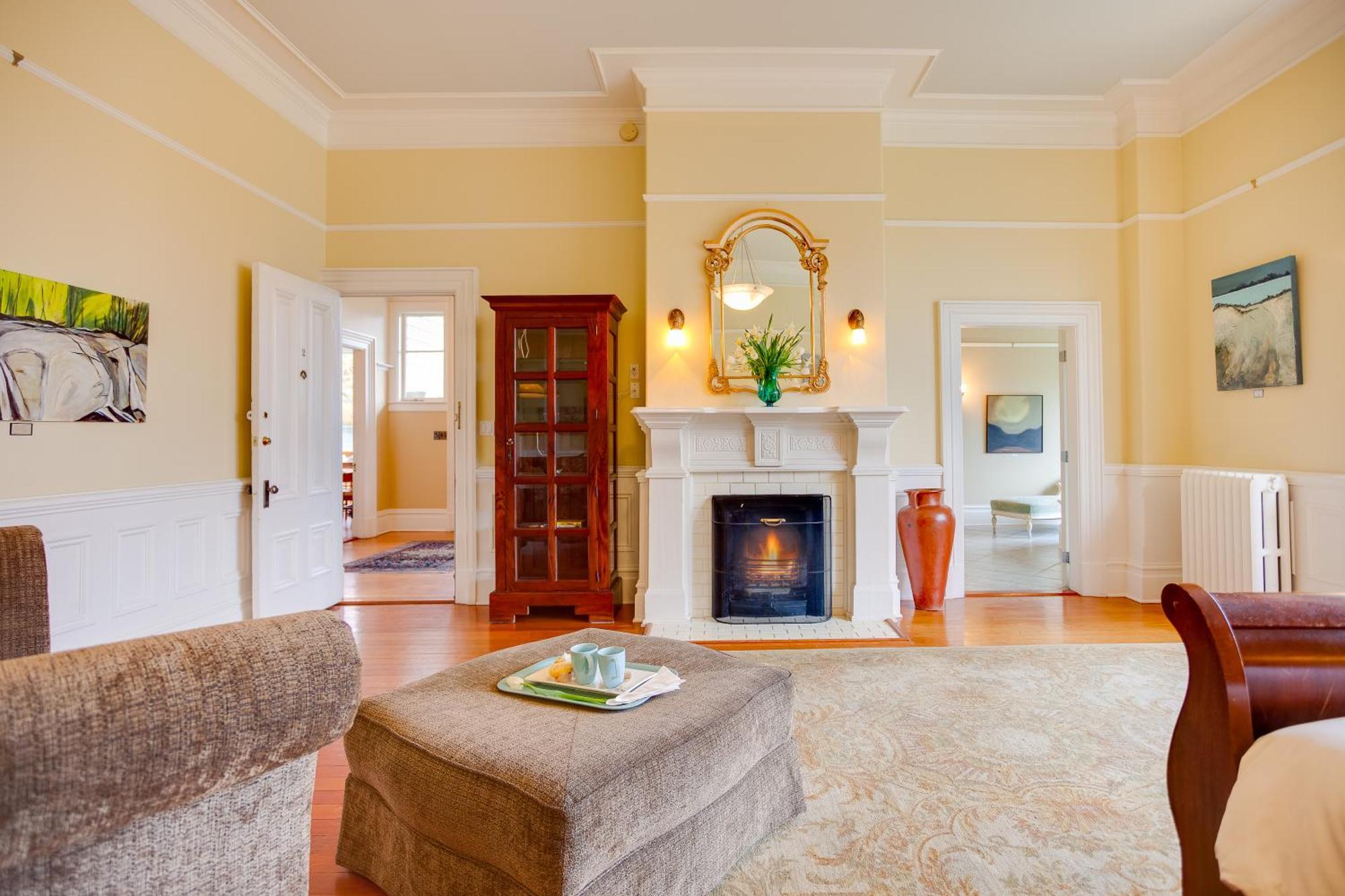 Fairholme Manor Inn Victoria Ngoại thất bức ảnh