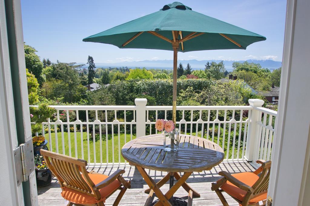 Fairholme Manor Inn Victoria Ngoại thất bức ảnh